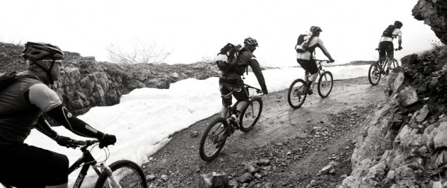Новинки SRAM RockShox: XLOC, Sid, Revelation и Monarch