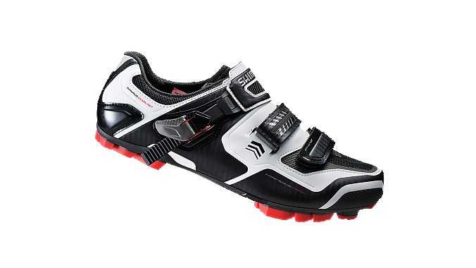 MTB обувь Shimano с технологией Dynalast